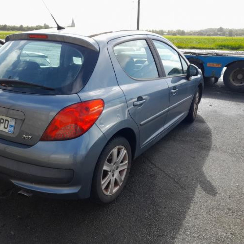 Leve vitre electrique arriere droit PEUGEOT 207 Photo n°3
