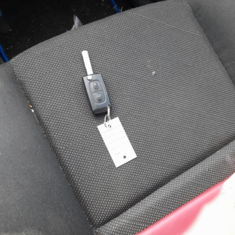 Leve vitre electrique arriere droit PEUGEOT 207 Photo n°18