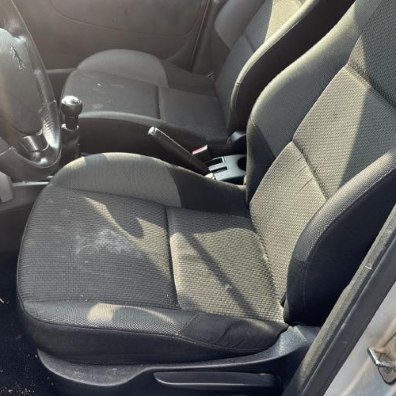 Face avant PEUGEOT 207 Photo n°11