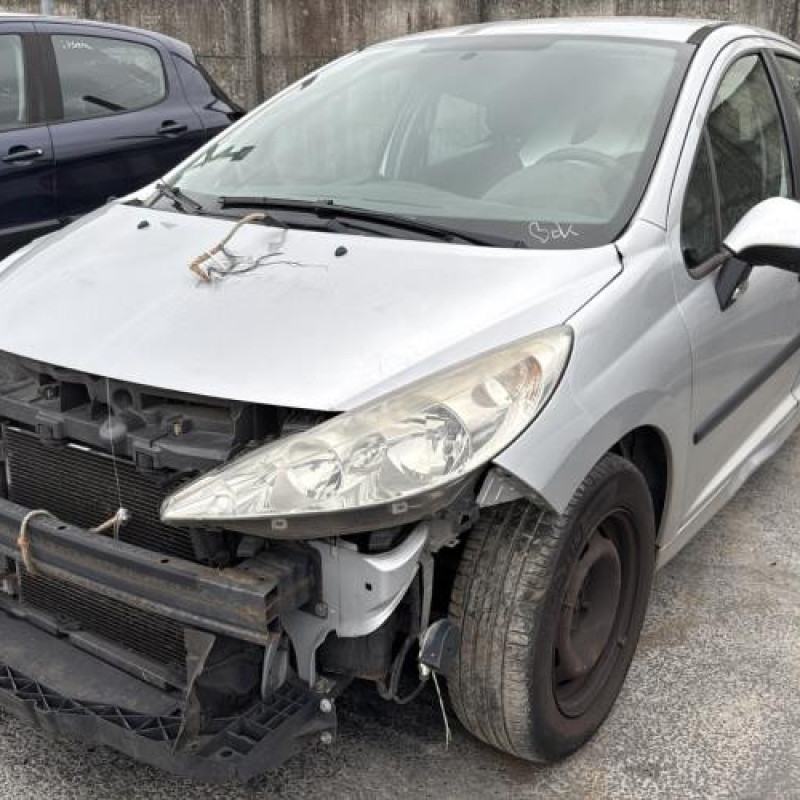 Face avant PEUGEOT 207 Photo n°1
