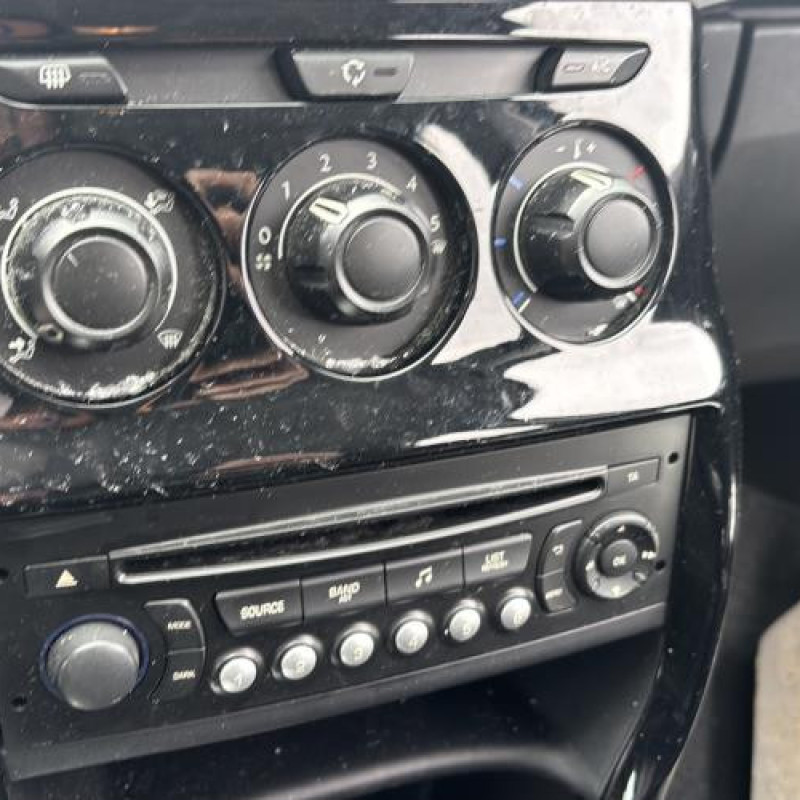 Face avant CITROEN C3 2 Photo n°15