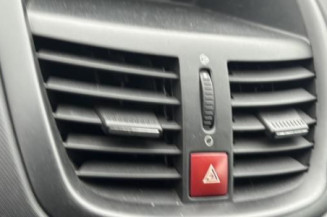 Face avant PEUGEOT 207