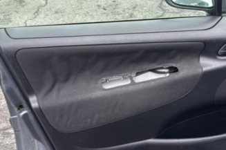 Face avant PEUGEOT 207