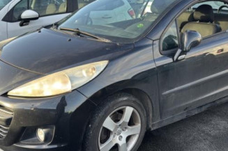 Face avant PEUGEOT 207 Photo n°1