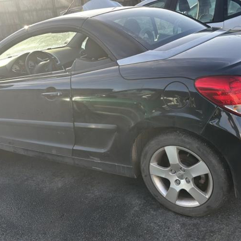 Face avant PEUGEOT 207 Photo n°6