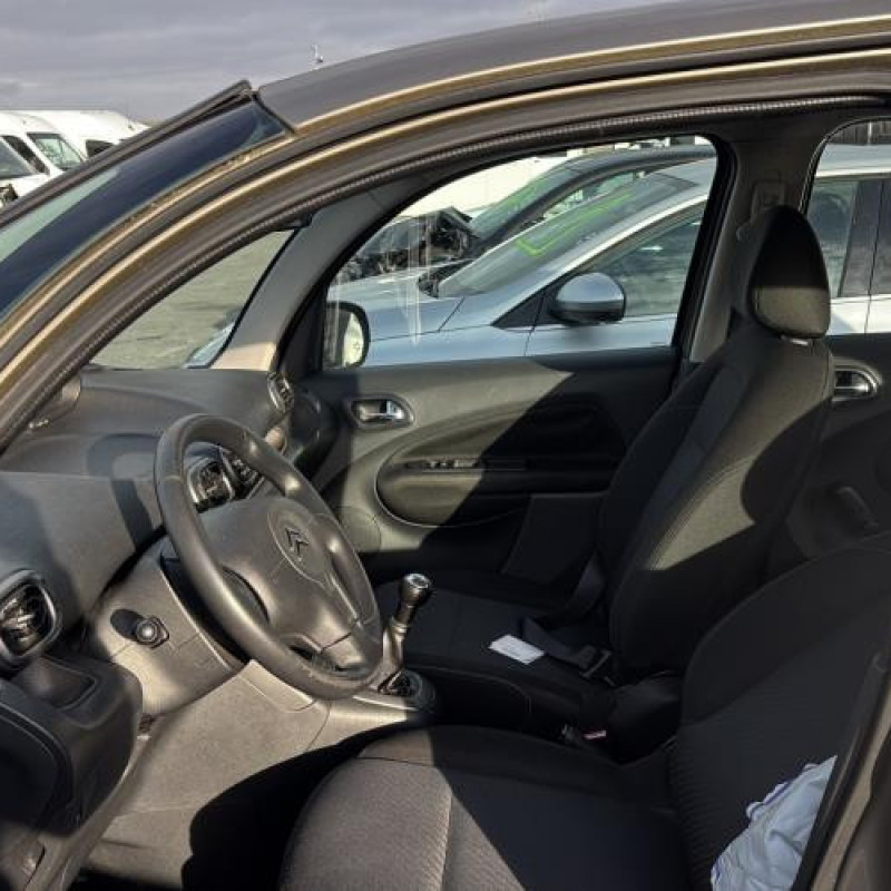 Face avant CITROEN C3 PICASSO Photo n°11