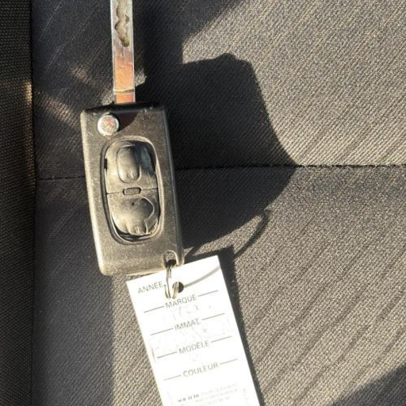 Face avant CITROEN C3 PICASSO Photo n°20