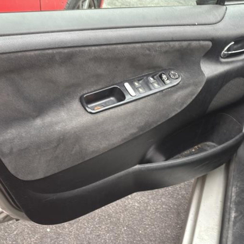 Leve vitre electrique arriere gauche PEUGEOT 207 Photo n°9
