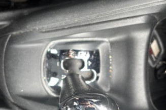 Face avant PEUGEOT 208 1