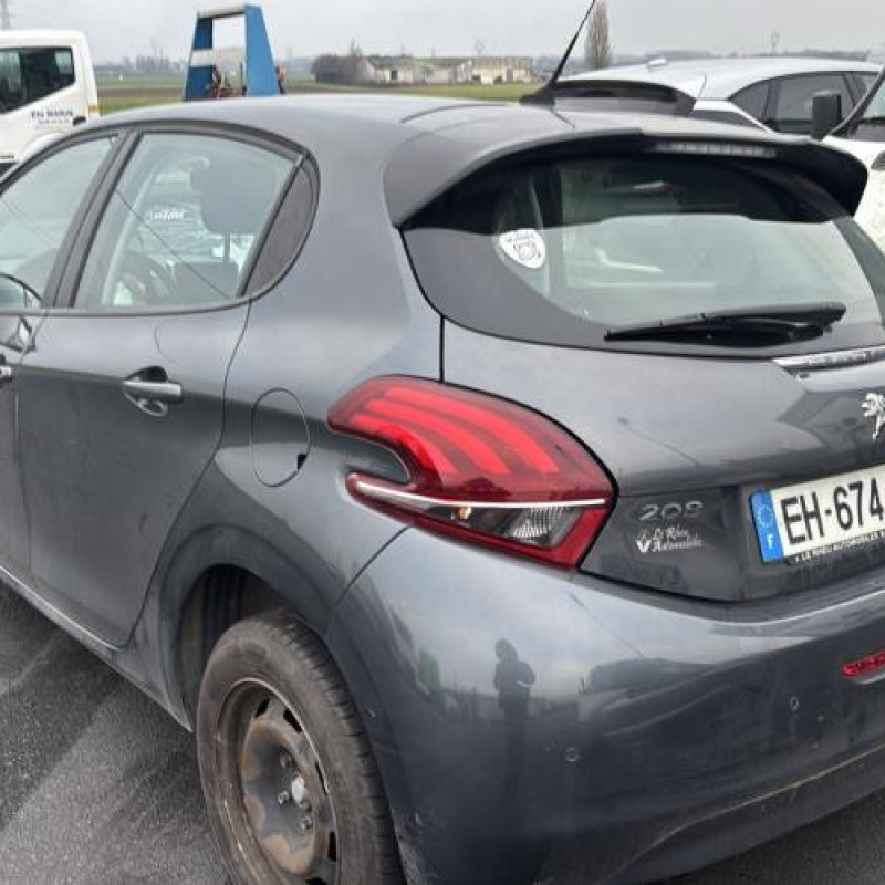 Face avant PEUGEOT 208 1 Photo n°5