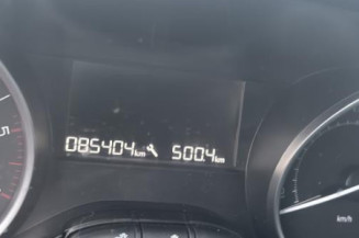 Face avant PEUGEOT 208 1