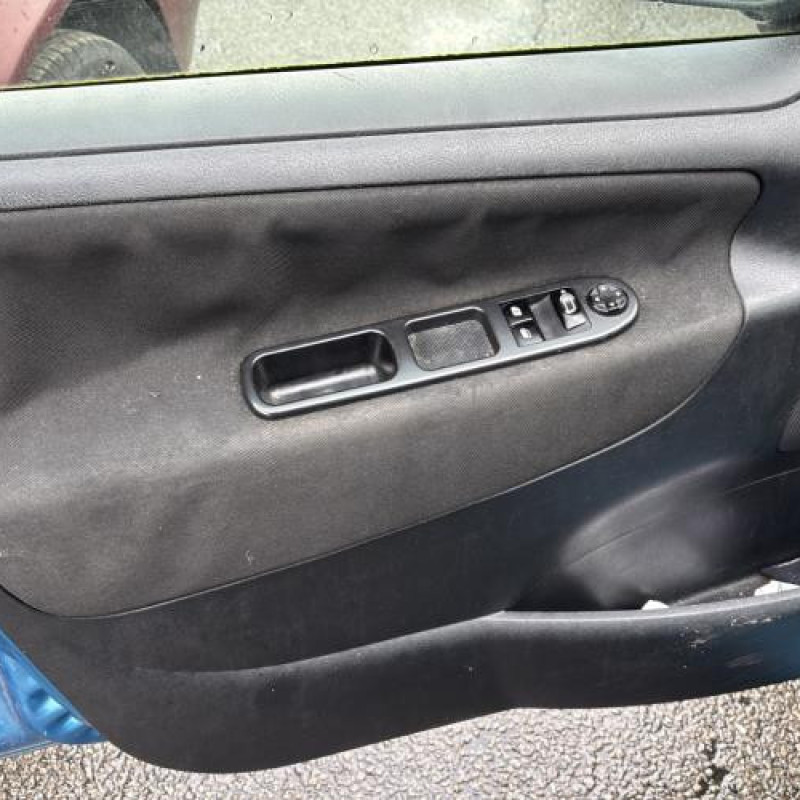 Boitier air bag PEUGEOT 207 Photo n°10