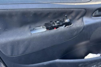 Boitier air bag PEUGEOT 207