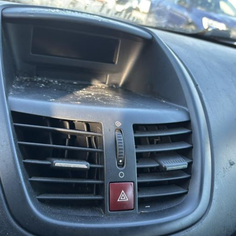 Boitier air bag PEUGEOT 207 Photo n°18