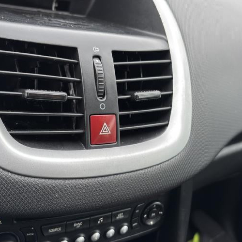 Boitier air bag PEUGEOT 207 Photo n°19