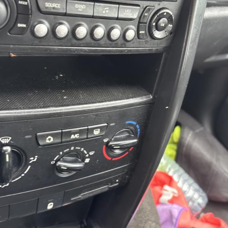 Boitier air bag PEUGEOT 207 Photo n°20