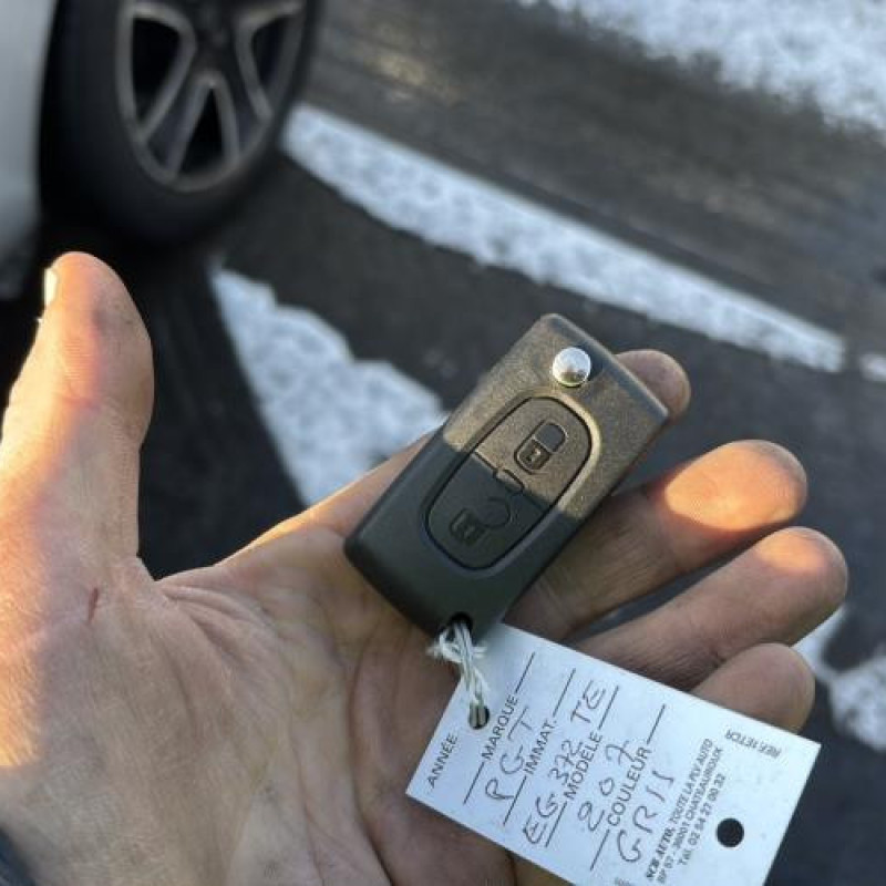 Boitier air bag PEUGEOT 207 Photo n°13