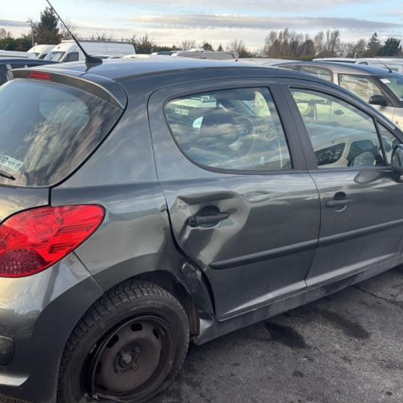 Face avant PEUGEOT 207 Photo n°3