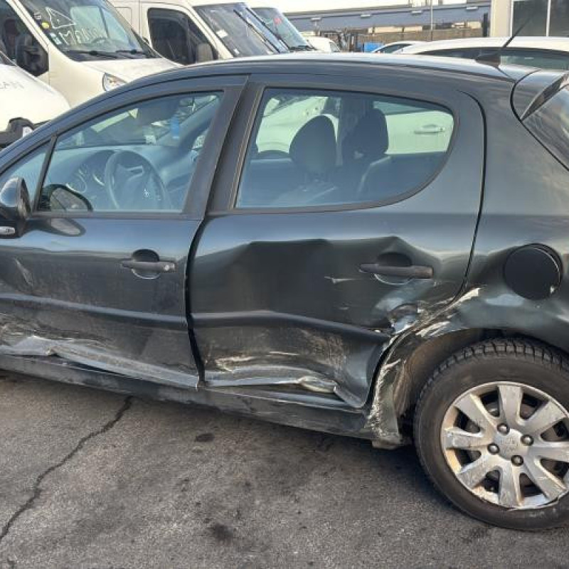 Face avant PEUGEOT 207 Photo n°6