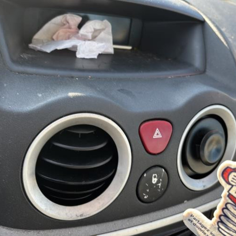 Face avant CITROEN C3 1 Photo n°17