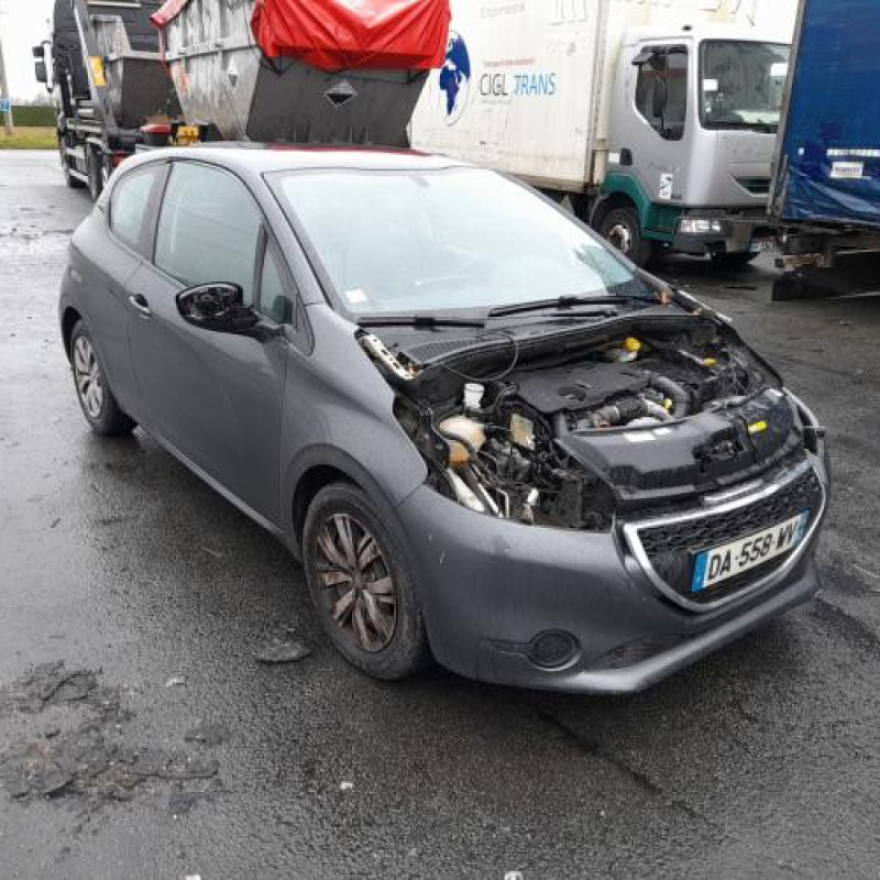 Face avant PEUGEOT 208 1 Photo n°3