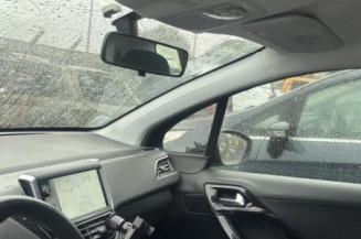 Face avant PEUGEOT 208 1