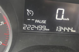 Face avant PEUGEOT 208 1