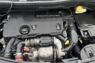 Face avant PEUGEOT 208 1