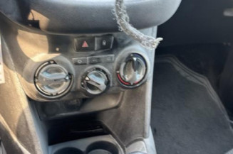 Face avant PEUGEOT 208 1