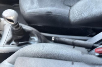 Face avant PEUGEOT 208 1