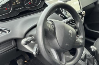 Face avant PEUGEOT 208 1