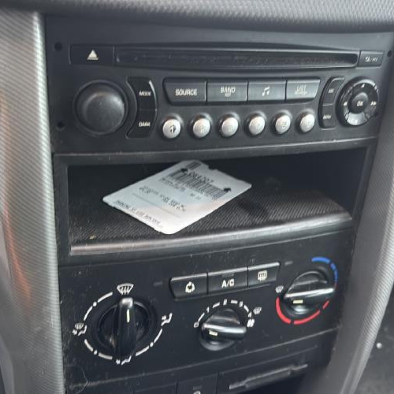 Boitier air bag PEUGEOT 207 Photo n°15