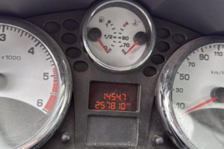 Face avant PEUGEOT 207