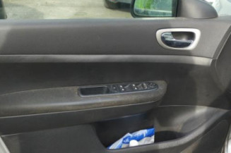 Custode arriere droit PEUGEOT 307