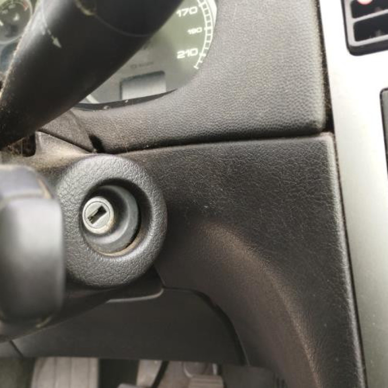 Custode arriere droit PEUGEOT 307 Photo n°20