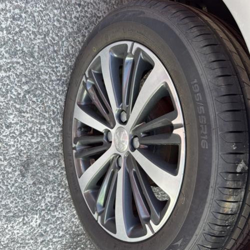 Reservoir essence PEUGEOT 208 1 Photo n°17