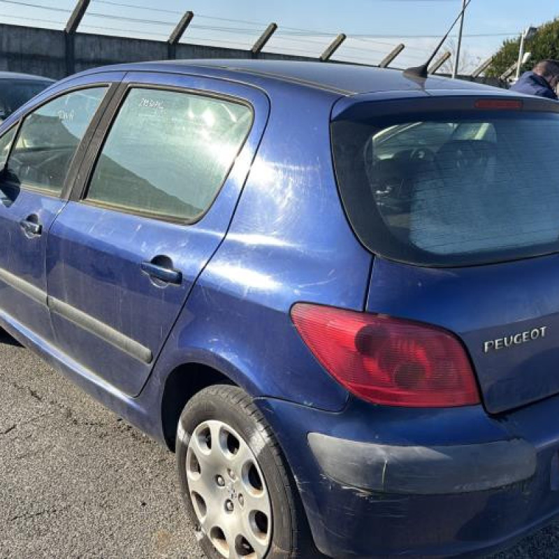 Reservoir essence PEUGEOT 307 Photo n°4