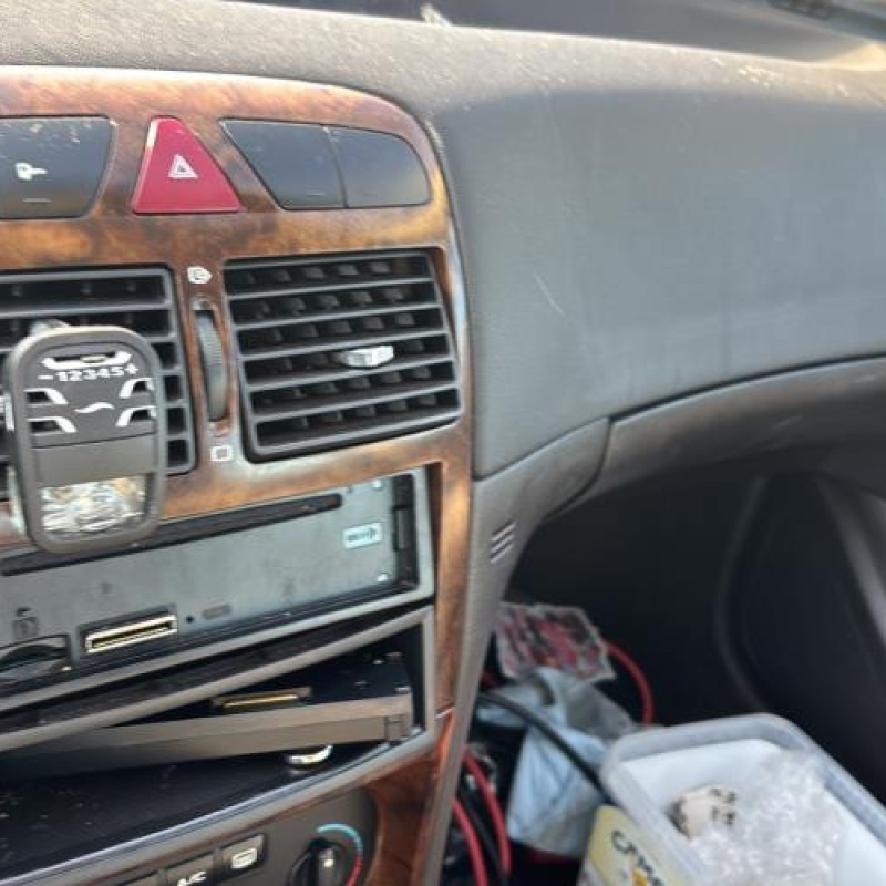 Reservoir essence PEUGEOT 307 Photo n°18