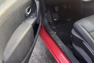 Tambour arriere droit RENAULT CLIO 3