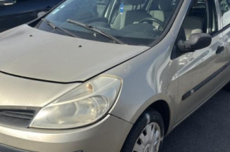 Tambour arriere droit RENAULT CLIO 3 Photo n°1