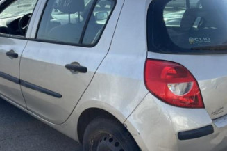 Tambour arriere droit RENAULT CLIO 3