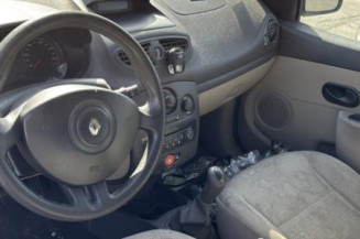 Tambour arriere droit RENAULT CLIO 3