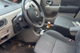 Tambour arriere droit RENAULT MODUS Photo n°1