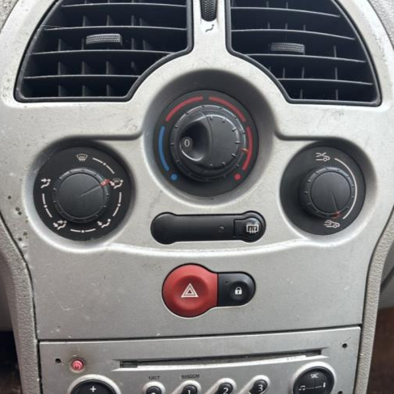 Tambour arriere gauche RENAULT MODUS Photo n°4