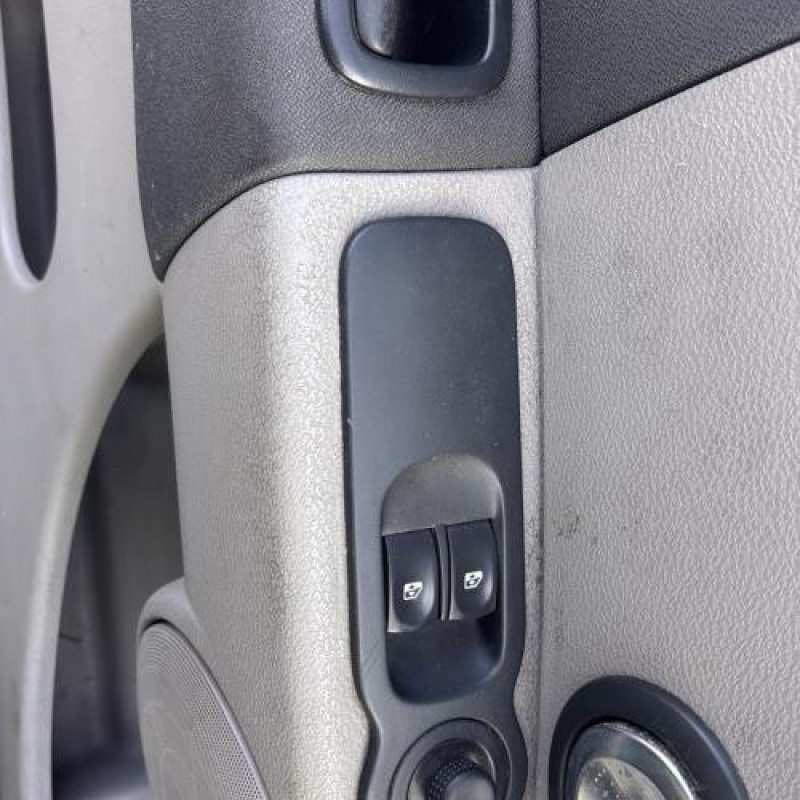 Tambour arriere gauche RENAULT MODUS Photo n°16