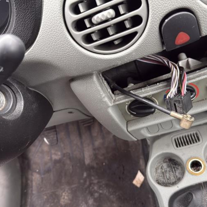 Moteur essuie glace arriere RENAULT KANGOO 1 Photo n°9