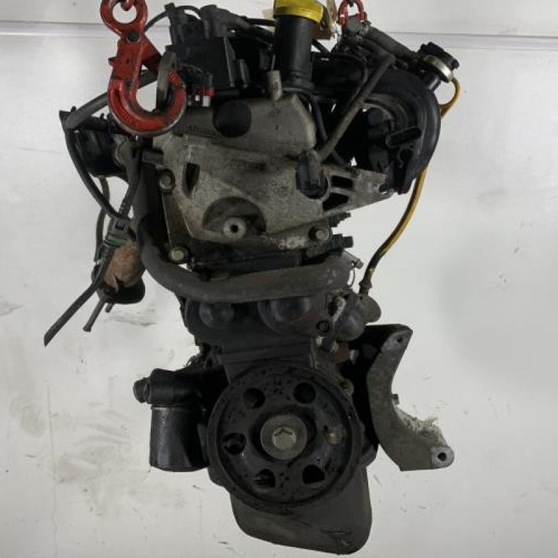 Moteur RENAULT CLIO 2 CAMPUS Photo n°4