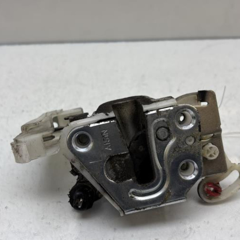 Serrure avant gauche TOYOTA AYGO 1 Photo n°3