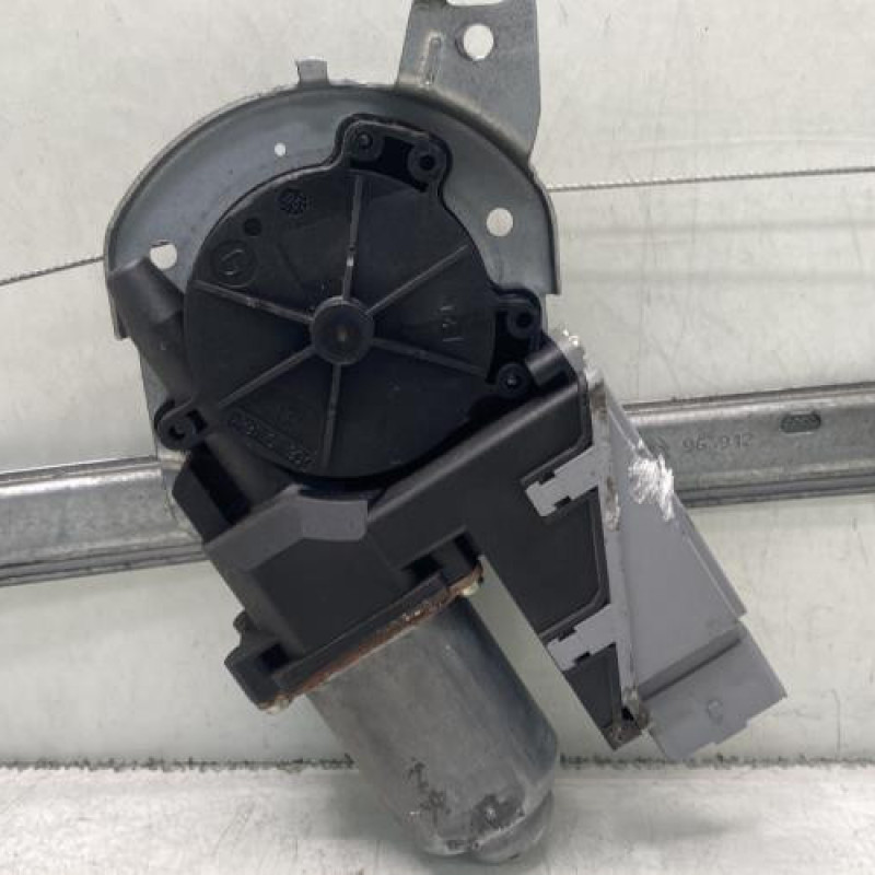 Leve vitre electrique avant gauche CITROEN C3 1 Photo n°3