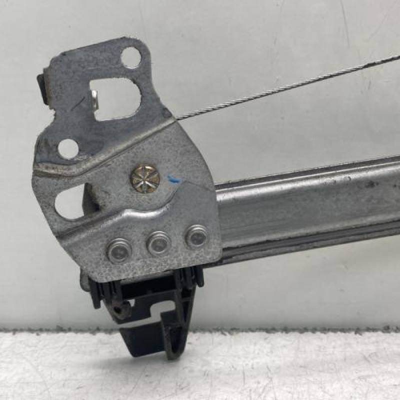 Leve vitre electrique avant gauche CITROEN C3 1 Photo n°4